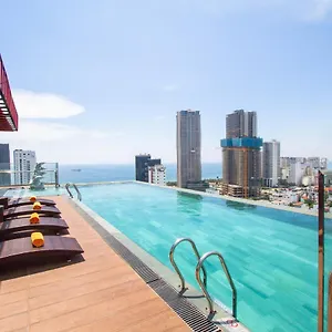4* Hotel Cordial Grand - Infinity Rooftop Pool